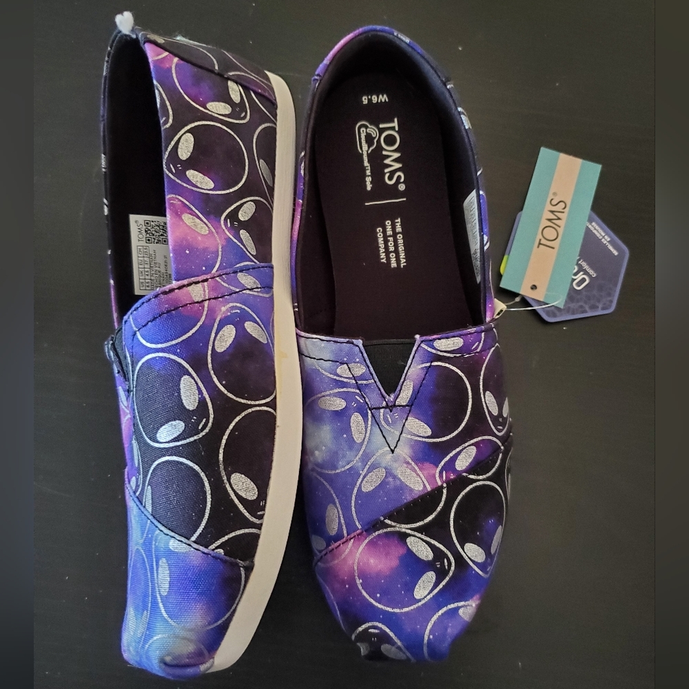 Toms alien galaxy shoes